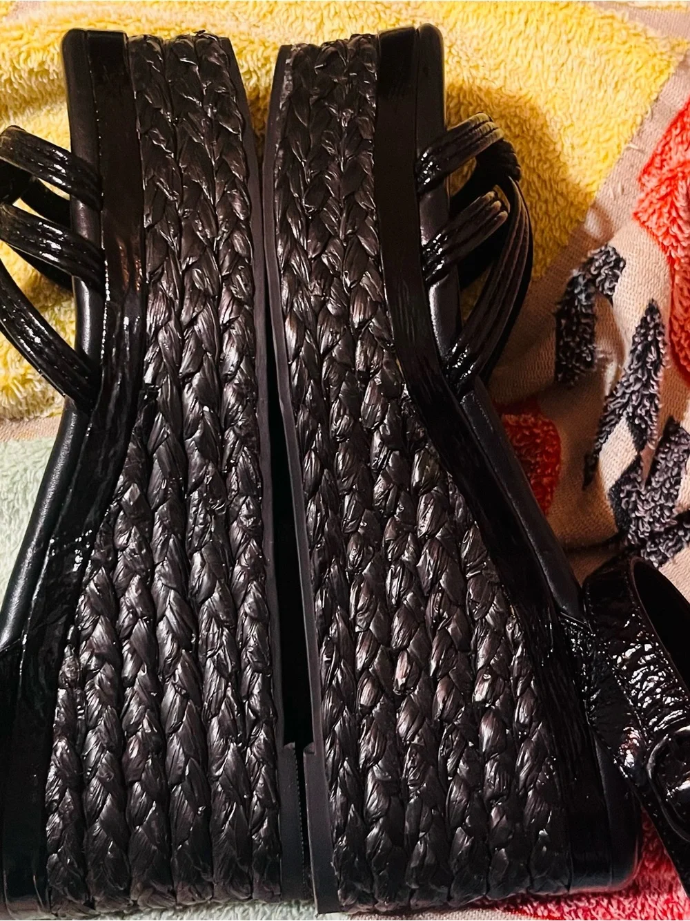 Vince Camuto Black Patent Platform Sandals